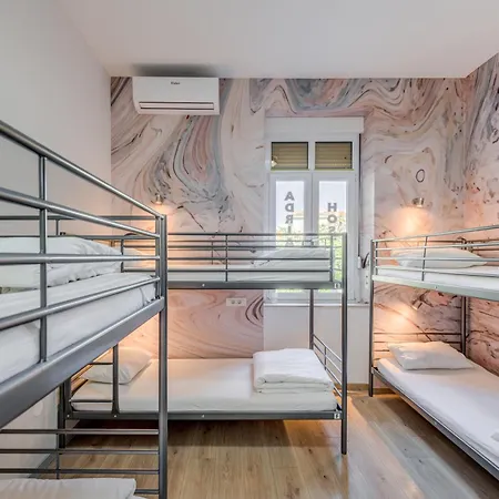 Hostel Colors Of Adriatic - Youth Only Split Exterior photo
