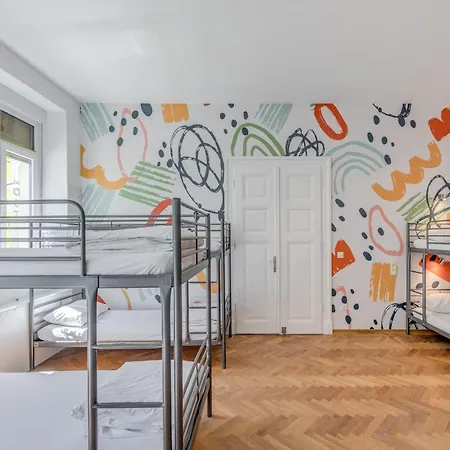 Hostel Colors Of Adriatic - Youth Only Split Exterior photo